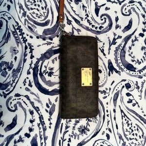 Michael Kors Jet Set Wallet